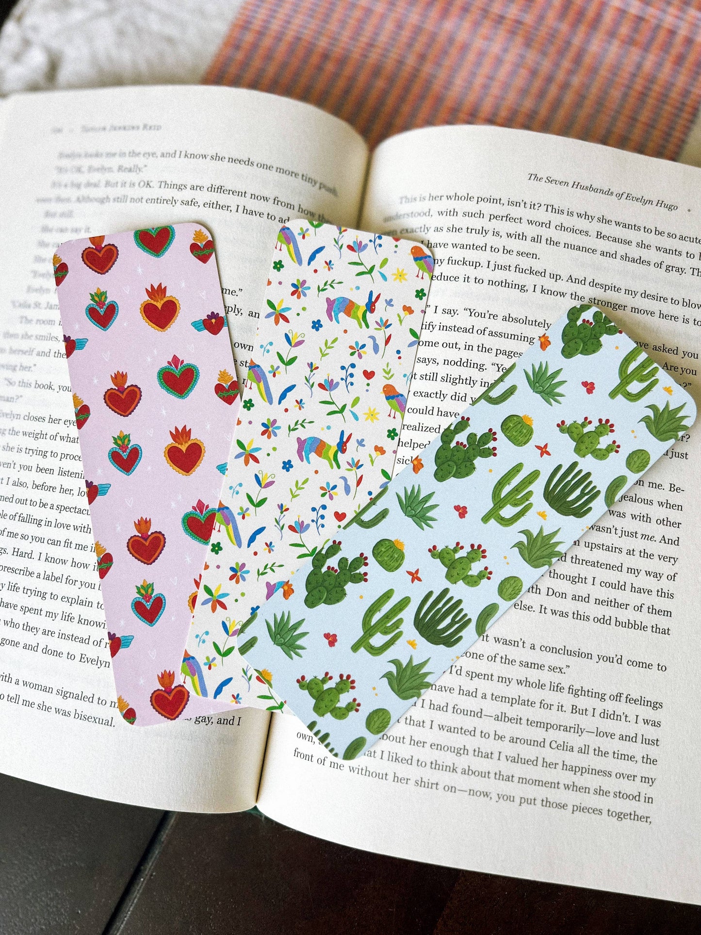 Otomi Pattern Bookmark