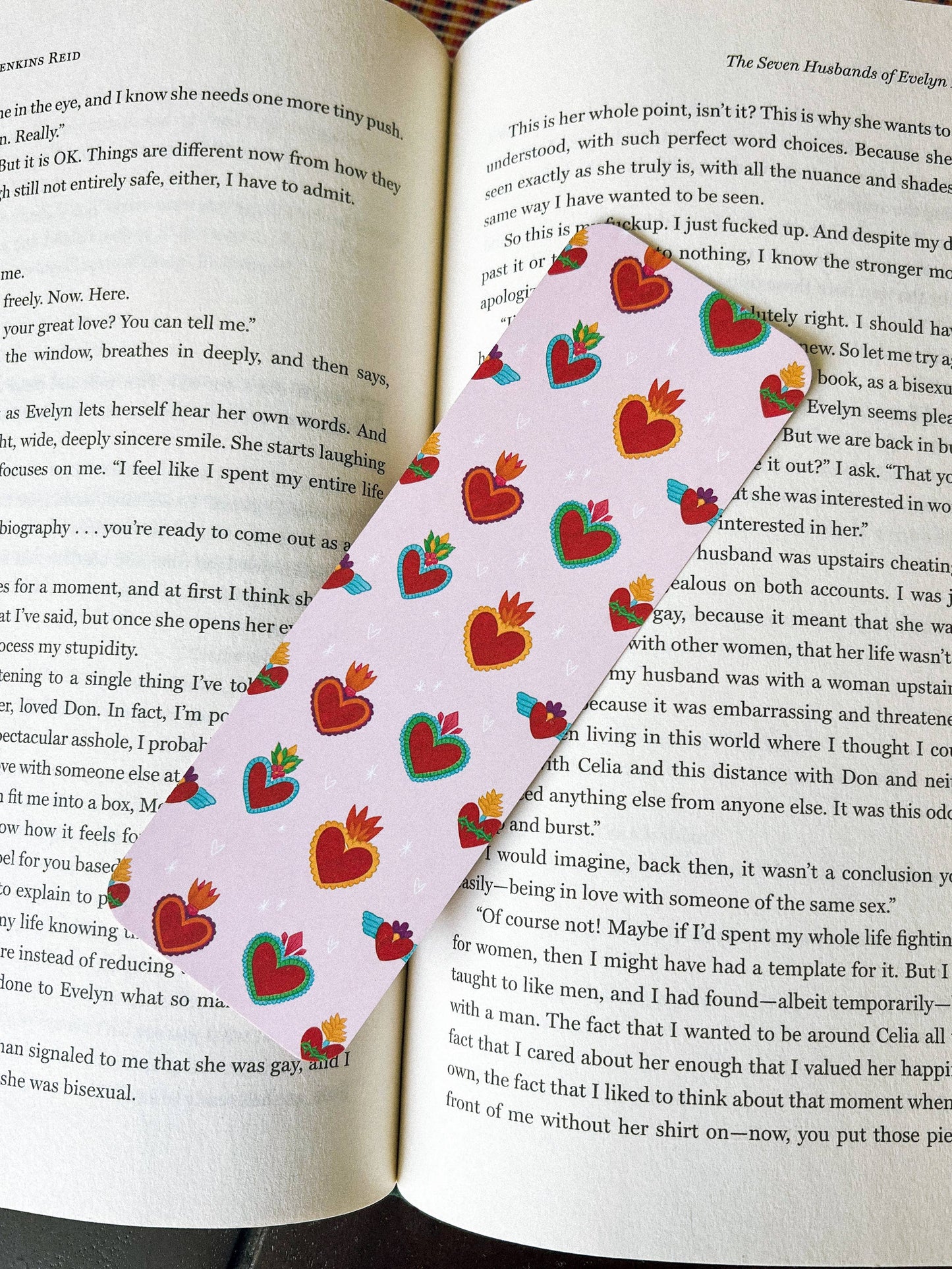 Corazones Bookmark