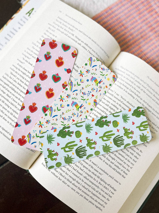 Corazones Bookmark